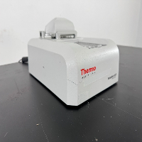 Thermo Scientific Nanodrop 8000 Spectrophotometer image 0